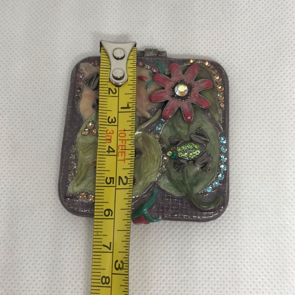 Double Compact Mirror Frogs - Picture 5 of 5